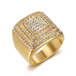 Luxurious gold-plated stainless steel square ring for men with four rows of pave diamonds