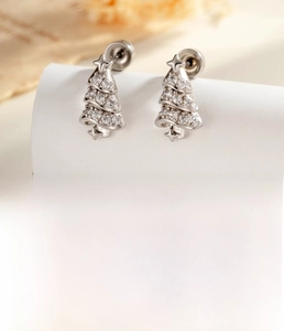 Detailed specs of silver Christmas tree cartilage stud with micro-set zircons and titanium steel