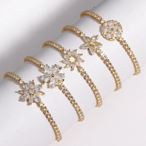Ensemble de bracelets tennis à fleurs plaqué or avec cristaux d'oxyde de zirconium