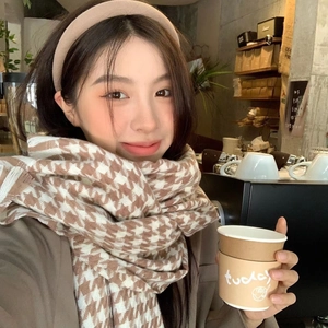 Classic brown houndstooth pattern scarf in soft faux cashmere for autumn and winter