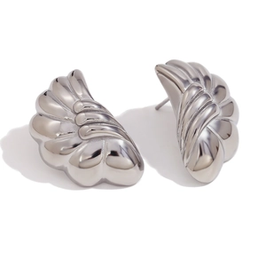 Retro vintage stainless steel half-round shell wave stud earrings in polished silver finish