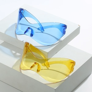 Y2K oversized rimless sunglasses with UV400 protection in blue and amber polycarbonate lens