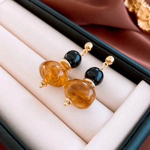Vintage-Harz-Ohrringe mit Goldsteckern und Bernsteinperlen für Damen