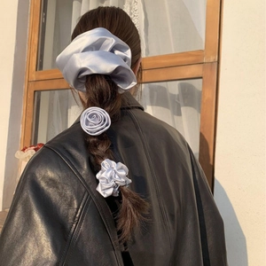 Satin Scrunchies And Rose Flower Hair Tie Elegant Cold Grey Elastic Fabric Ponytail Holder For Women Korean Style