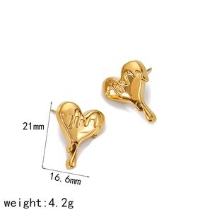 18K gold plated fluid heart stud earrings with dimensions 21mm by 16.6mm and 4.2g weight
