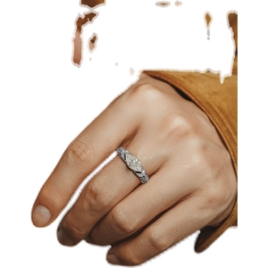 Auge des Horus Ring aus 925er Sterlingsilber mit Moissanit im Marquise-Schliff