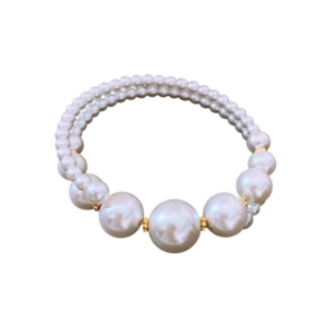Bracelet ouvert en perles de style vintage français avec accents métalliques dorés
