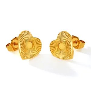 French Vintage Stainless Steel Heart Stud Earrings For Women Light Luxury Gold Radial Sunburst Pattern Geometric Earring Jewelry