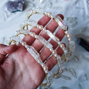 Handmade headband with natural clear crystals and white pearls on golden wire