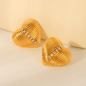 18k gold plated stainless steel heart stud earrings with vertical texture and rhinestones