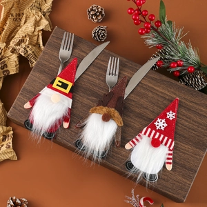 Portaposate Gnomo Di Natale In Feltro Pelliccia Sintetica Tasche Per Argenteria Decorazione Tavola Festa Copri Coltello E Forchetta