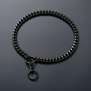 Close-up of a 10mm black stainless steel Cuban dog chain collar with two circular rings