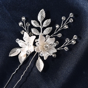 Elegant bridal U-shaped hair pin with white flowers, silver leaves and crystal beads