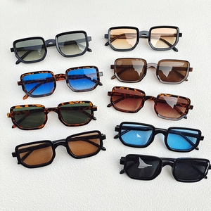 Retro Square Sunglasses Fashion Rectangle Gradient Lens UV400 Protection Eyewear For Men Women Plastic Frame