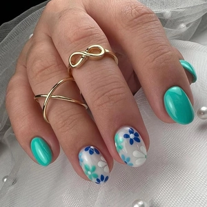 Press On Nails Oval Green Floral Pattern Sweet Summer Style Artificial False Nails For Women Daily Wear Elegant