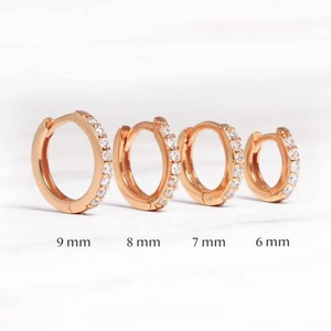 Rose gold hoop earrings with zircon pavé in four sizes from 6mm to 9mm for women