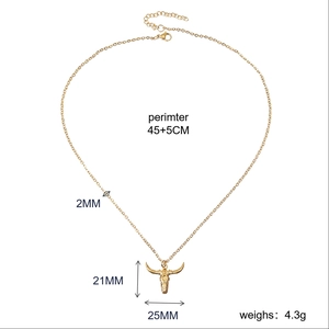 Detailed technical drawing of gold bull head pendant necklace with dimensions and weight
