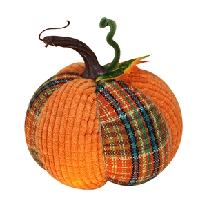Deko-Kürbis aus Cord und Karo-Stoff für Erntedankfest und herbstliche Innendekoration