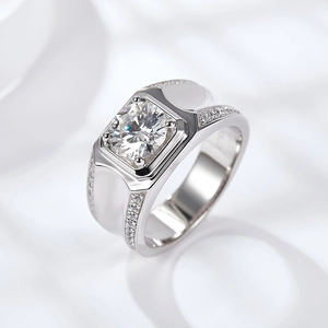 Classic 1 carat square moissanite ring for men in S925 sterling silver with side accents
