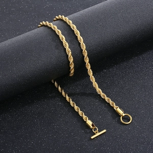 Collier chaîne torsadée en acier inoxydable doré pour homme avec fermoir à bascule OT