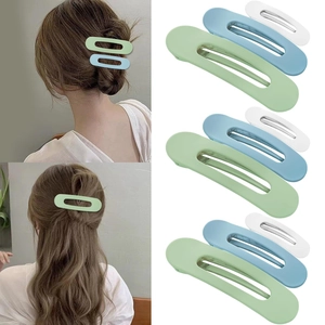 Set de pinzas de pelo ovaladas mate en verde azul y blanco en modelo y vista plana
