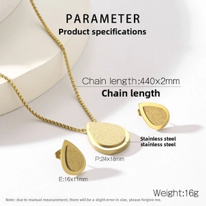 Detailed specs of gold teardrop jewelry set with necklace dimensions and matte finish