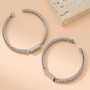 Silver stainless steel wheat chain bracelet with rectangular engravable plate
