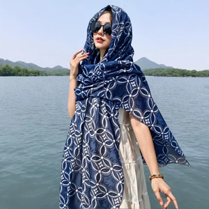 Women Elegant Floral Print Scarf Shawl Lightweight Polyester Voile Wrap With Tassels And Lace Edge For Sun Protection