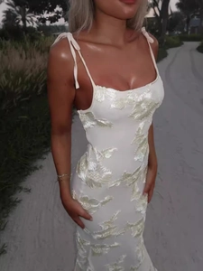 Women's Sexy Backless Sleeveless Sling Maxi Dress Elegant Floral Embroidered Evening Gown For Party Banquet Vacation