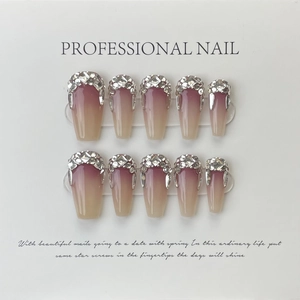 Faux Ongles Faits À La Main Longue Forme Cercueil Dégradé Rouge Baie Nude Avec Strass Brillants Réutilisables Style Luxe
