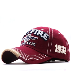 Distressed cotton baseball cap with SPARK 3D embroidery and contrasting brim trim