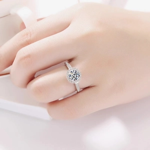 Classic 925 sterling silver 2ct moissanite open ring with four-prong setting on hand