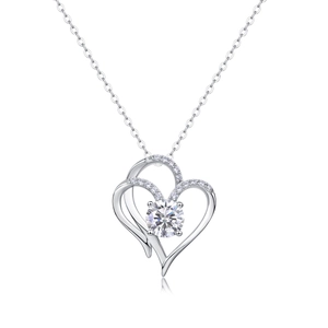 S925 sterling silver heart necklace with sparkling moissanite pendant and box chain