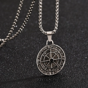 Retro Compass Pendant Necklace Alloy Rhinestone Star Navigation Dial Jewelry For Men Women Vintage Punk Style