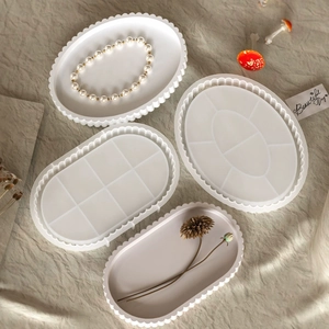 Oval silicone tray molds with scalloped edges for DIY plaster and epoxy resin crafts