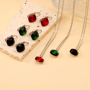 Stainless steel jewelry set with square cut crystals in red green and black colors