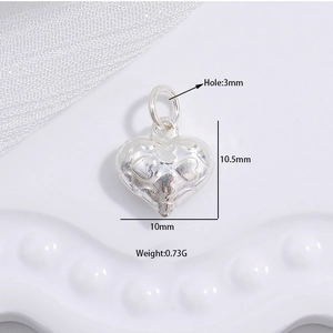 Polished S925 sterling silver 3D heart pendant with grooved grid pattern textures