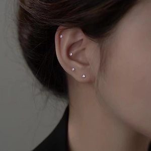Minimalist S925 sterling silver stud earrings set with sparkling round cubic zirconia