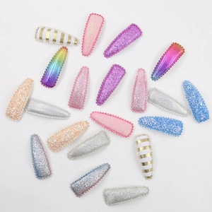 Set di fermagli per capelli in acrilico sfumato a goccia con glitter e strisce