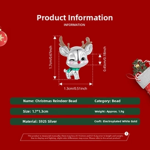 Detailed specs of S925 silver Christmas elk charm with dimensions and festive background
