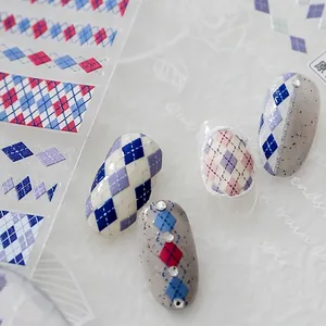 Argyle Muster Geprägte Nagelkunst Aufkleber Ultradünne Klebende Maniküre Dekore Britischer Stil DIY Dekoration
