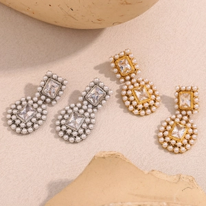 Luxury 18K gold plated earrings with pearls and rectangular zircon in gold and silver