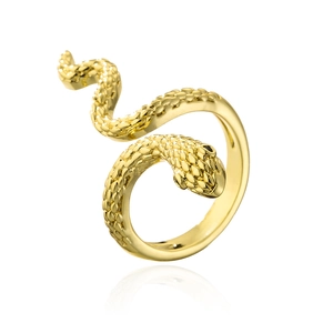 Macro detail of 18K gold snake ring featuring textured scales and black gemstone eyes