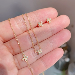 Four-leaf clover jewelry set with necklace and earrings in 14k gold-plated 925 silver