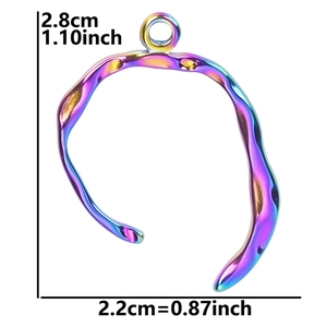 Irregular rainbow stainless steel pendant detail with 2.8cm by 2.2cm size dimensions