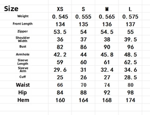 Tableau des tailles pour robe en dentelle avec mesures du buste, de la taille et longueur