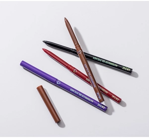 Eyeliner a gel impermeabili incrociati nei colori marrone, nero e viola, set occhi