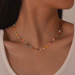 Retro multi-color faceted square bead necklace with gold-plated stainless steel chain