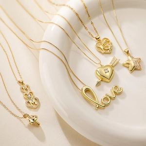 Collana Pendente Cuore Stella Fungo Zirconia Rame Placcato Oro per Donna Mamma Amore Lettera Catena Choker Gioielli