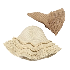 Eleganter Strohhut mit Fransen und breiter Krempe für Strand und Sommerschutz